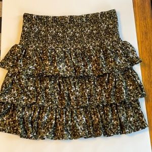 Michael Kors Black & / Green Floral Print Mini Skirt Small